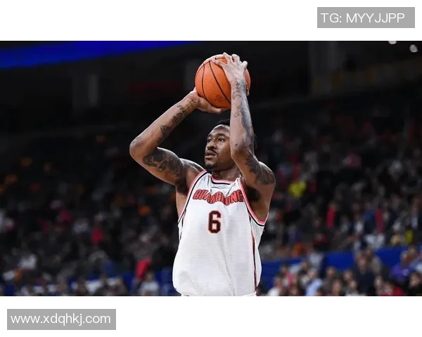 马尚布鲁克斯的篮球之路与职业生涯的辉煌成就分析